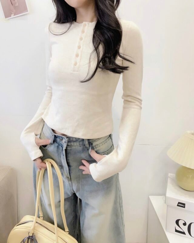 Rainie Tee